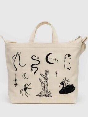 Sealed , Never Opened. MINT BAGGU Cream Canvas Tote with Black Logo